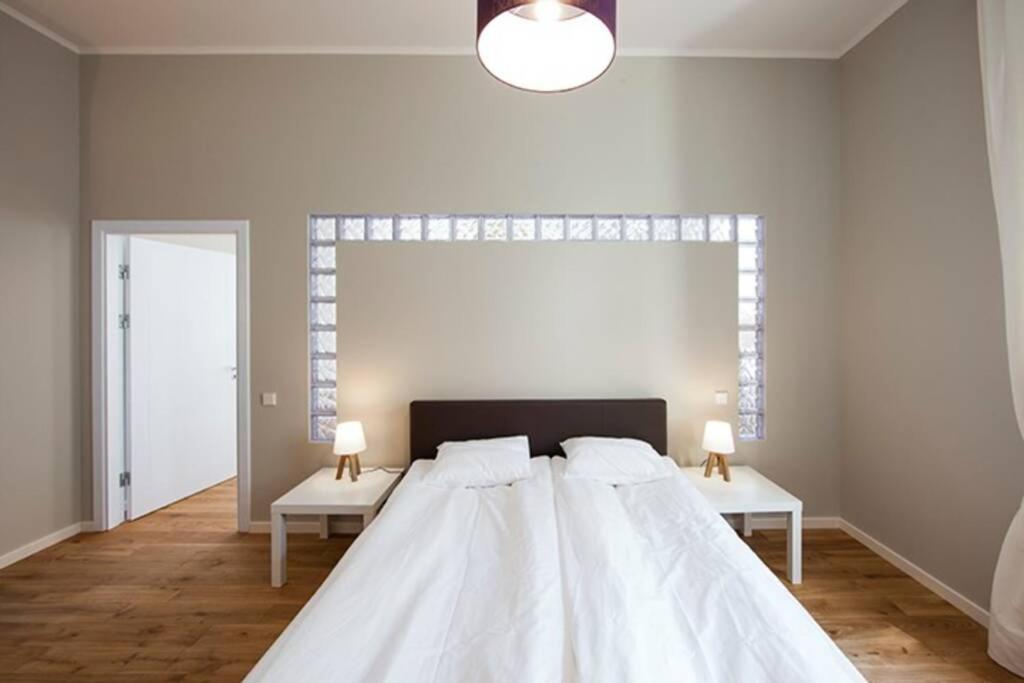 Modern & Spacious 80M2 Apartment In Riga Old Town Zewnętrze zdjęcie